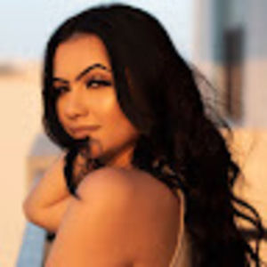 Meet your Posher, Ivana